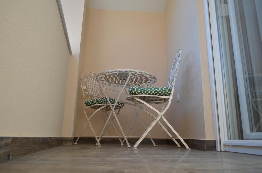 Apartment Ana Arbanasi Zara Esterno foto